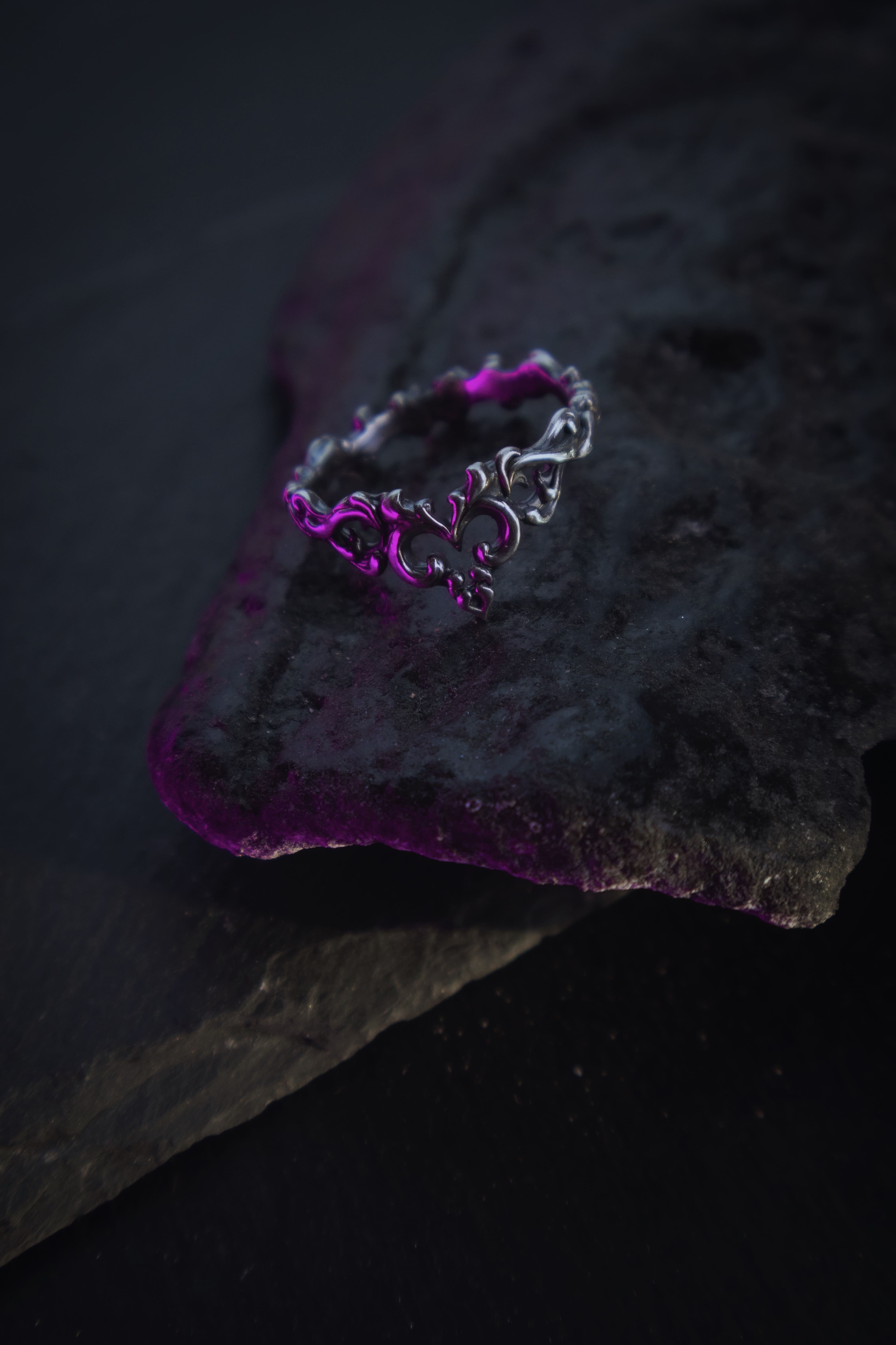 Gothic Heart Ring
