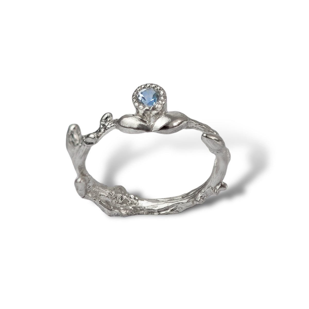 Branch-Ring with Blue Topaz Size 19
