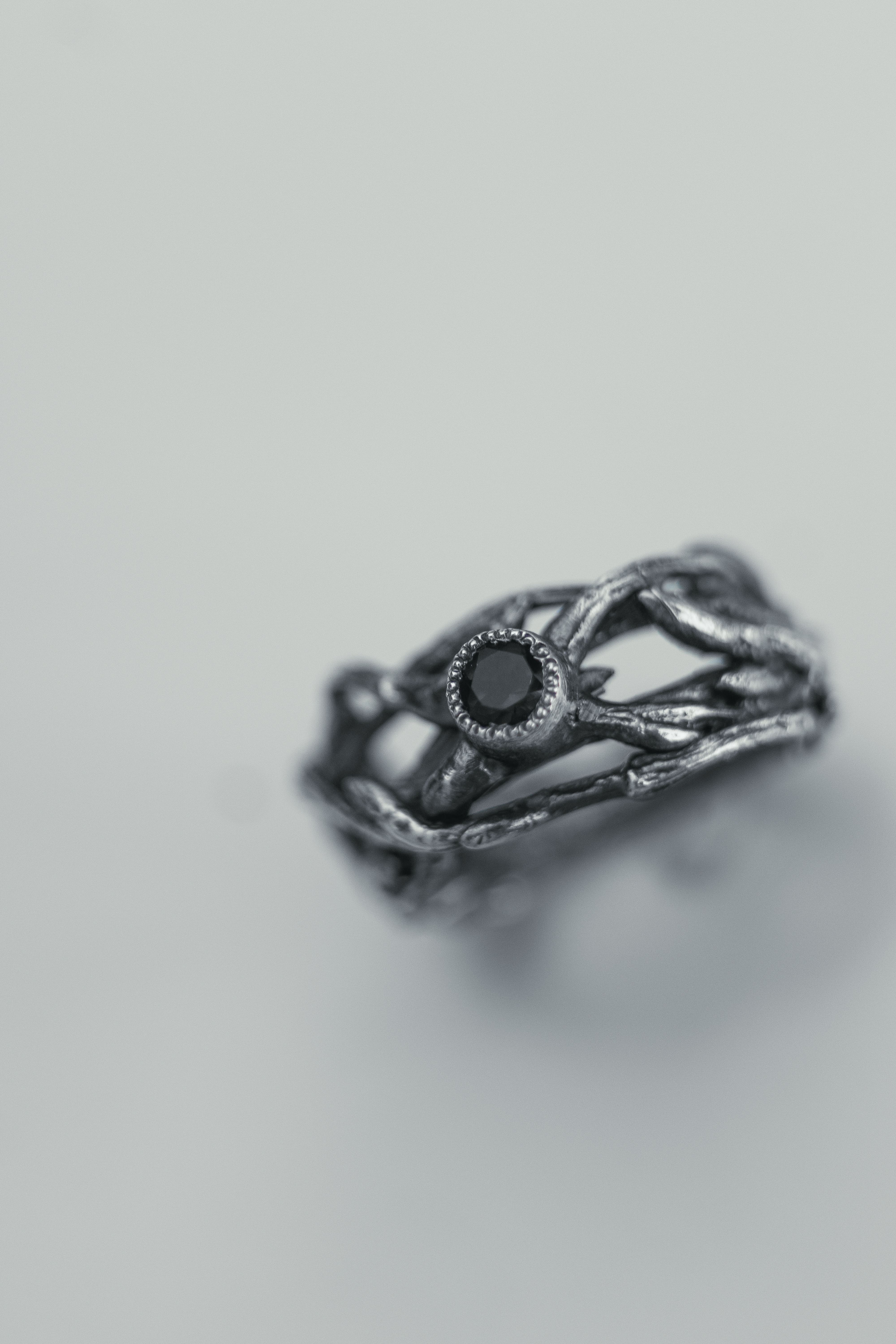 Ring with branches and stone