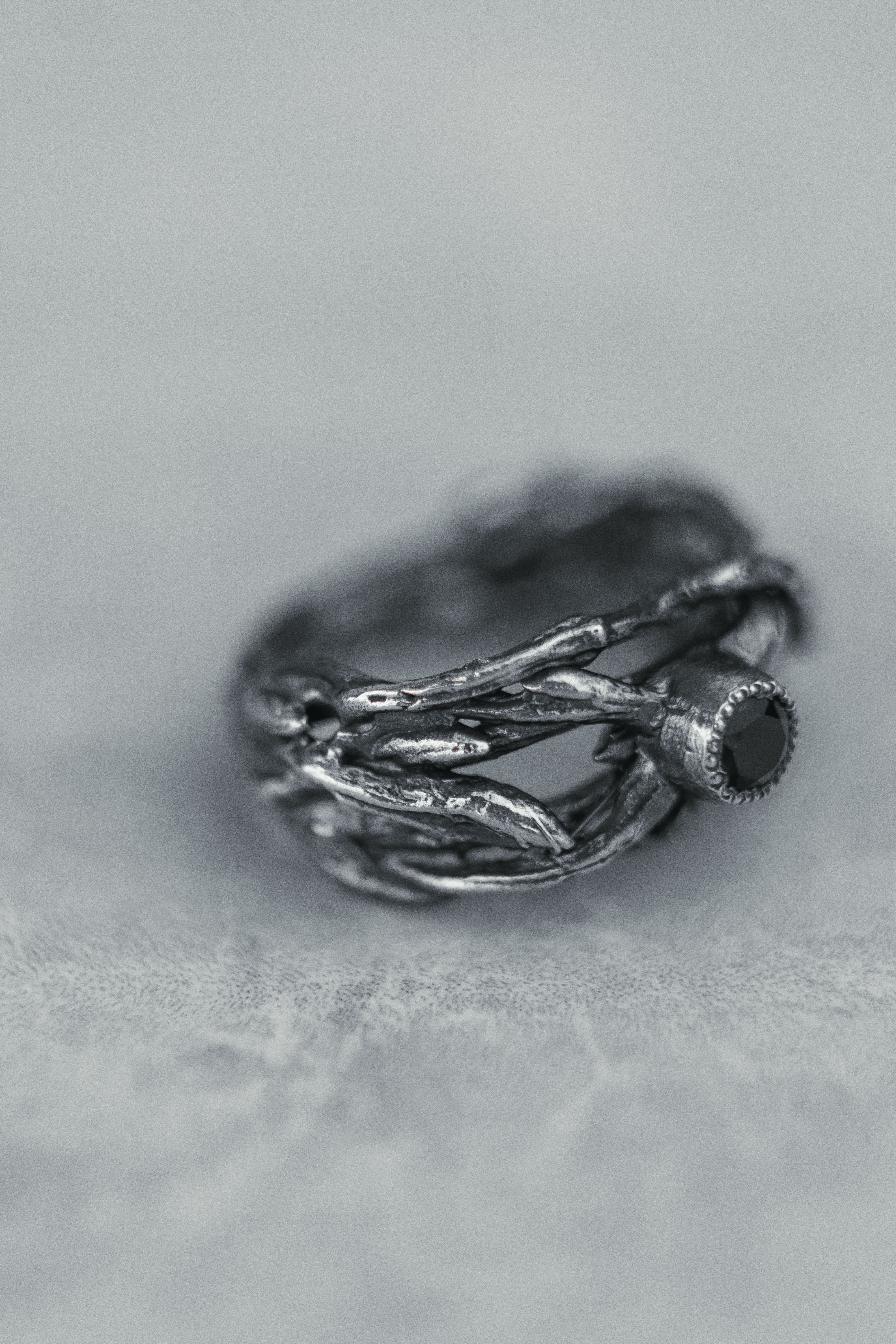 Ring with branches and stone