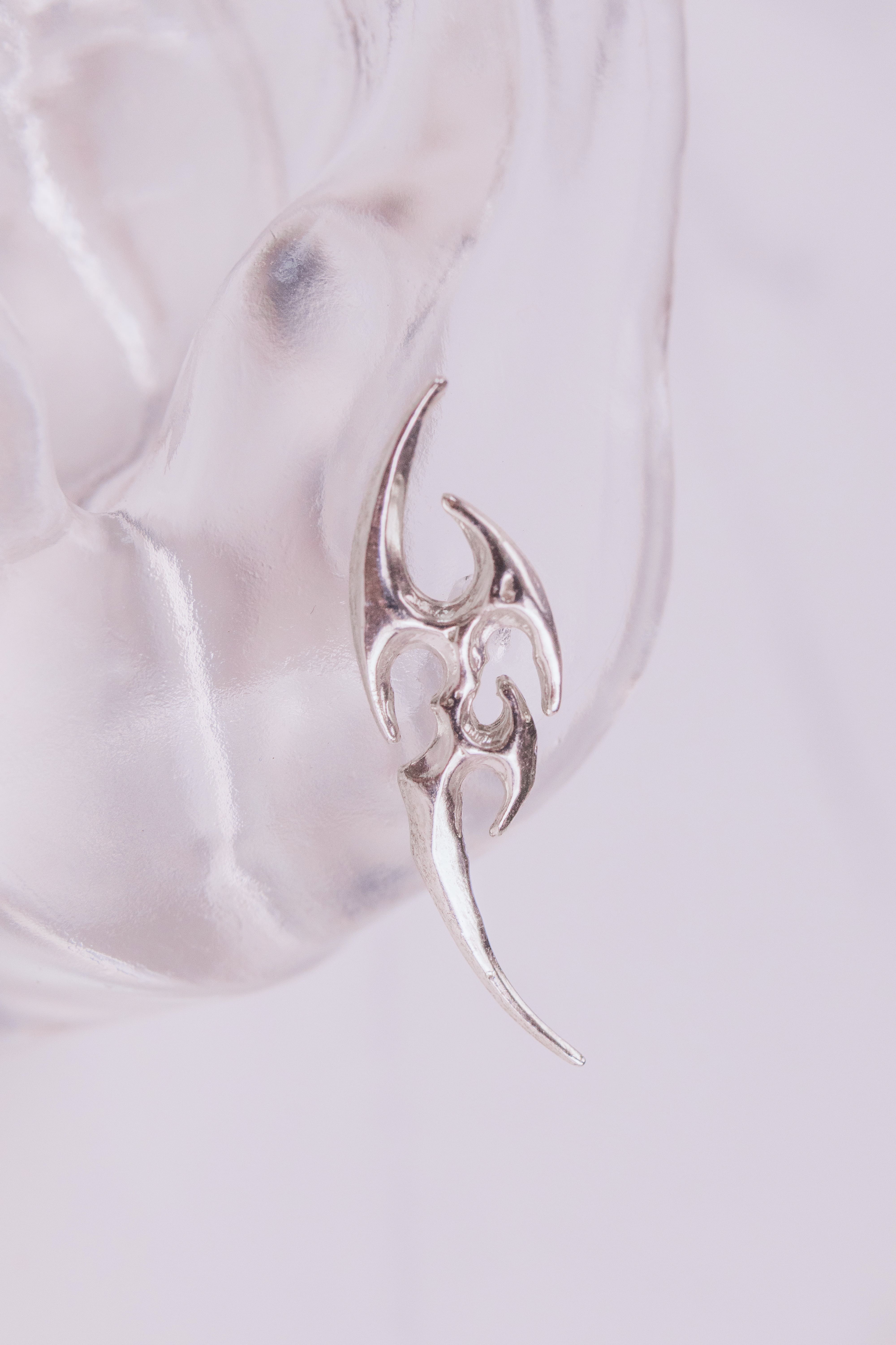 Asymmetric Tribal Studs