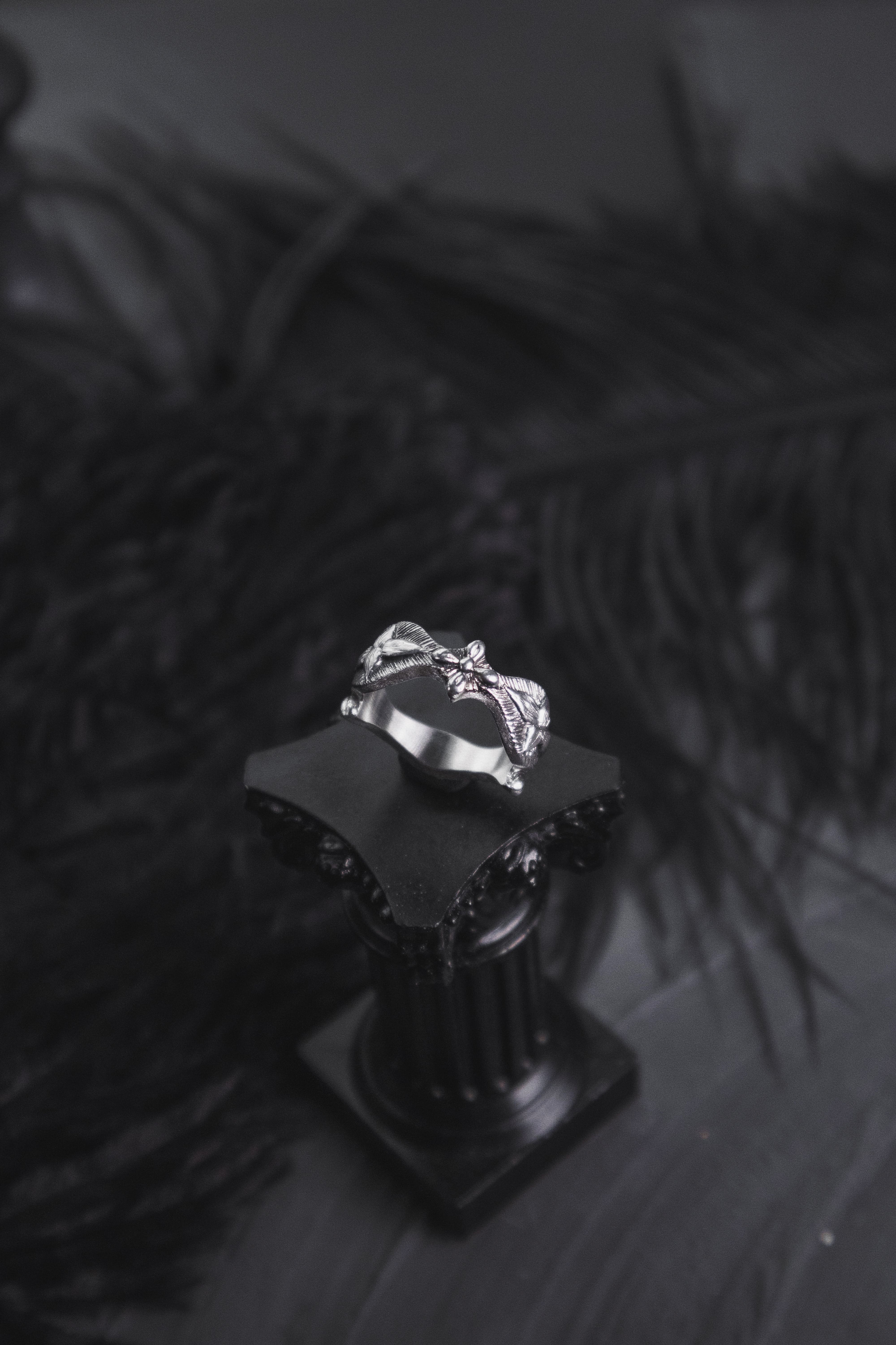 Medieval-style ring