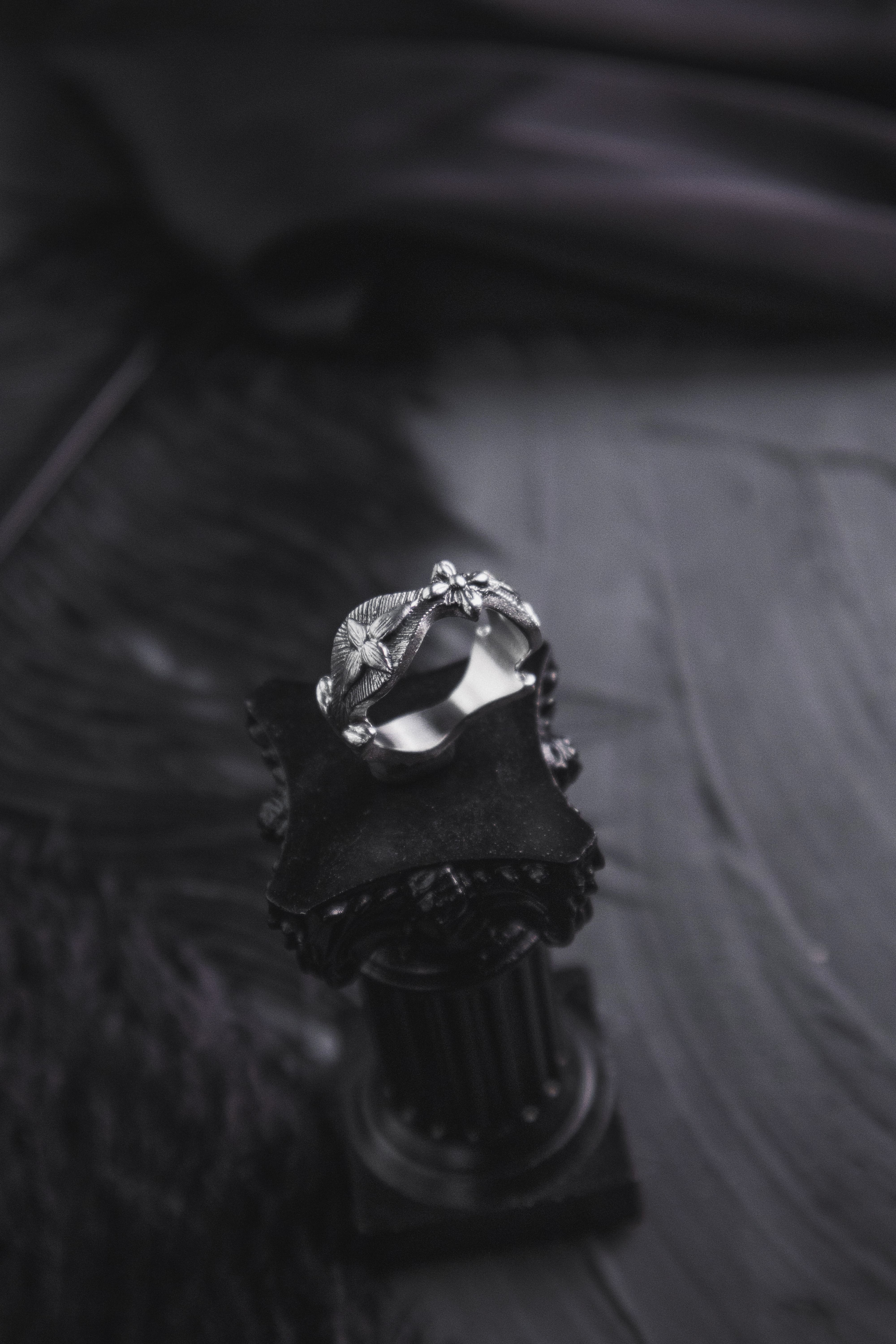 Medieval-style ring