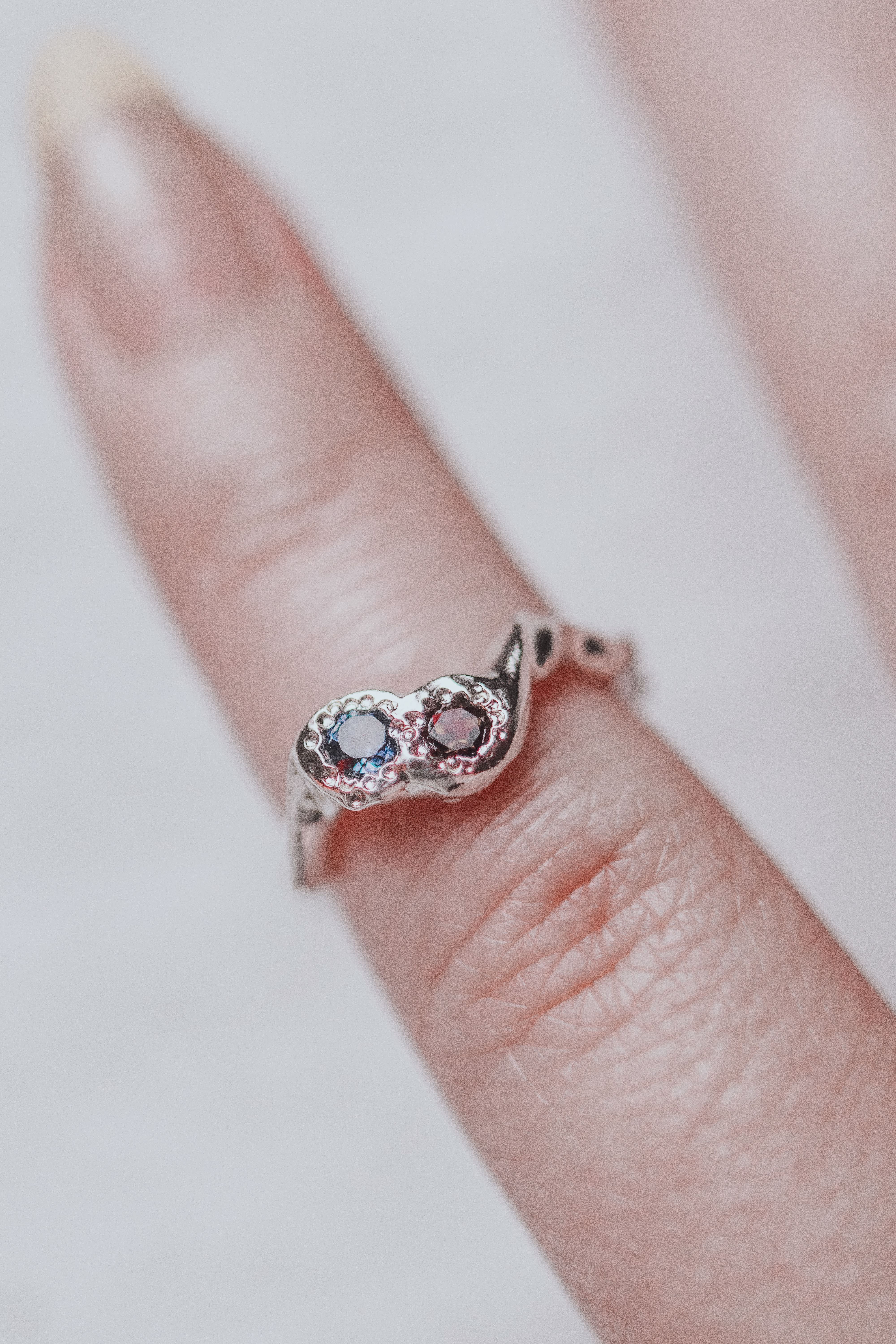 Minimalistic ring with stones