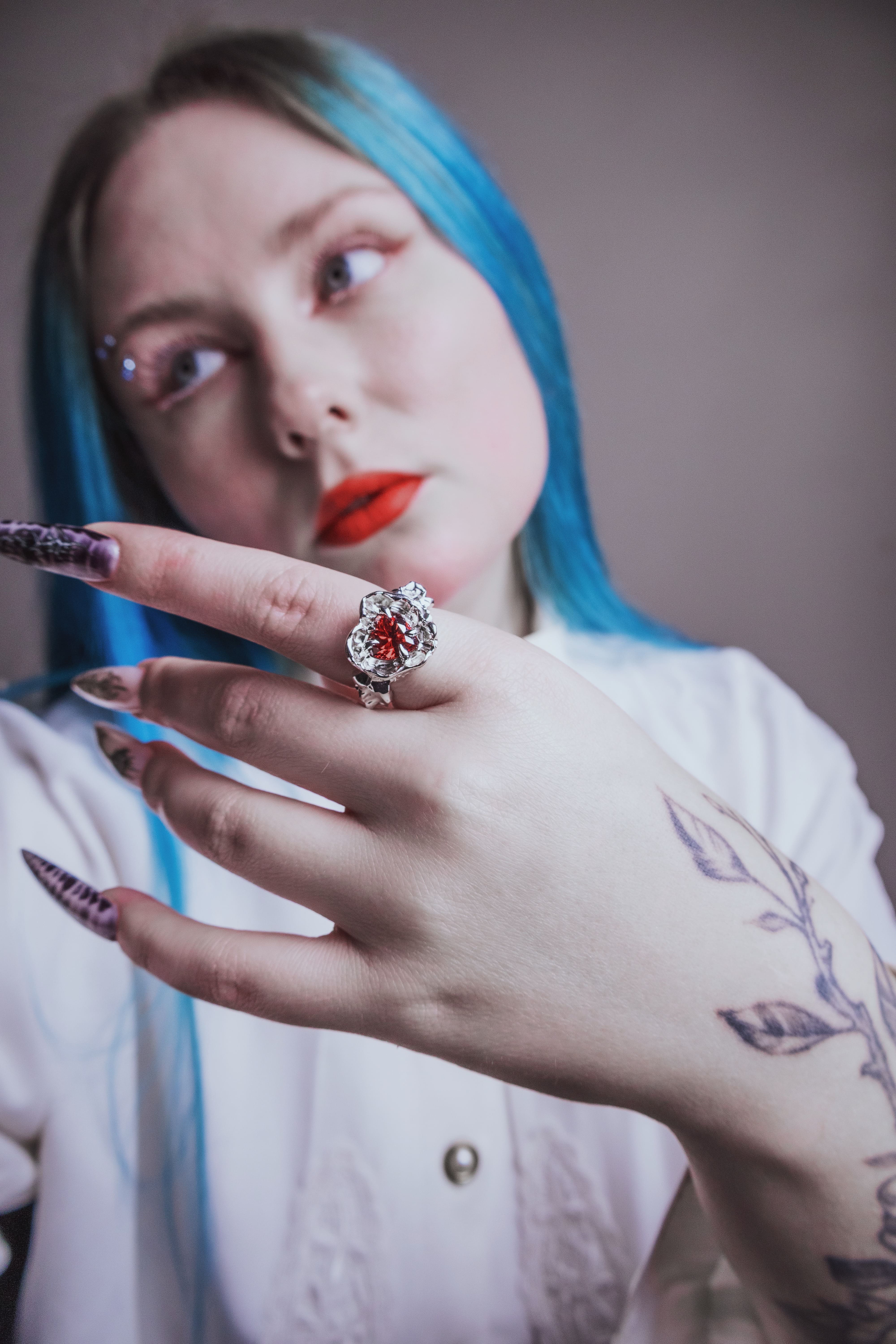 One-of-a-kind ring with a large heart-shaped stone