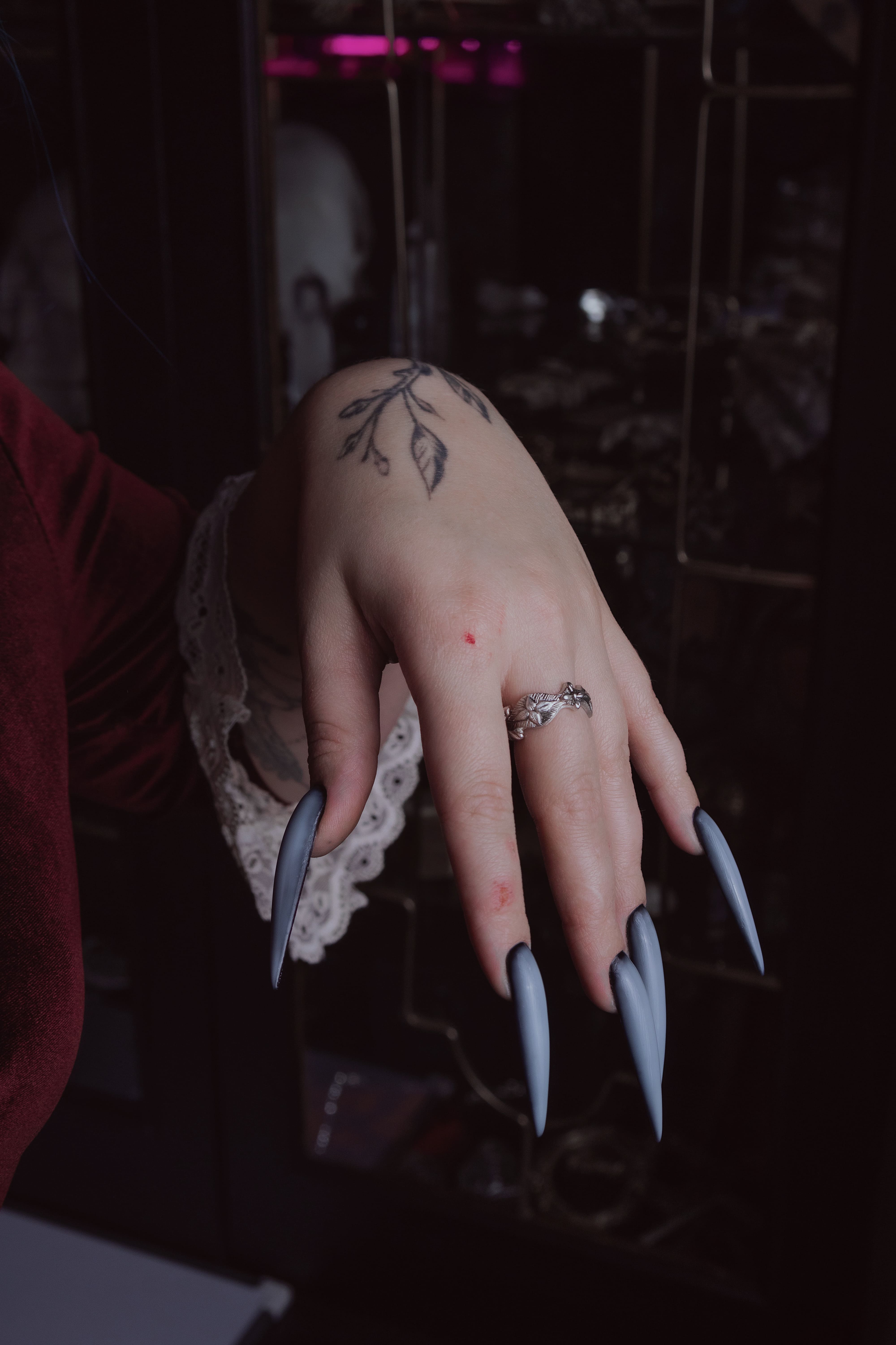 Crown of Thorns ring with stone