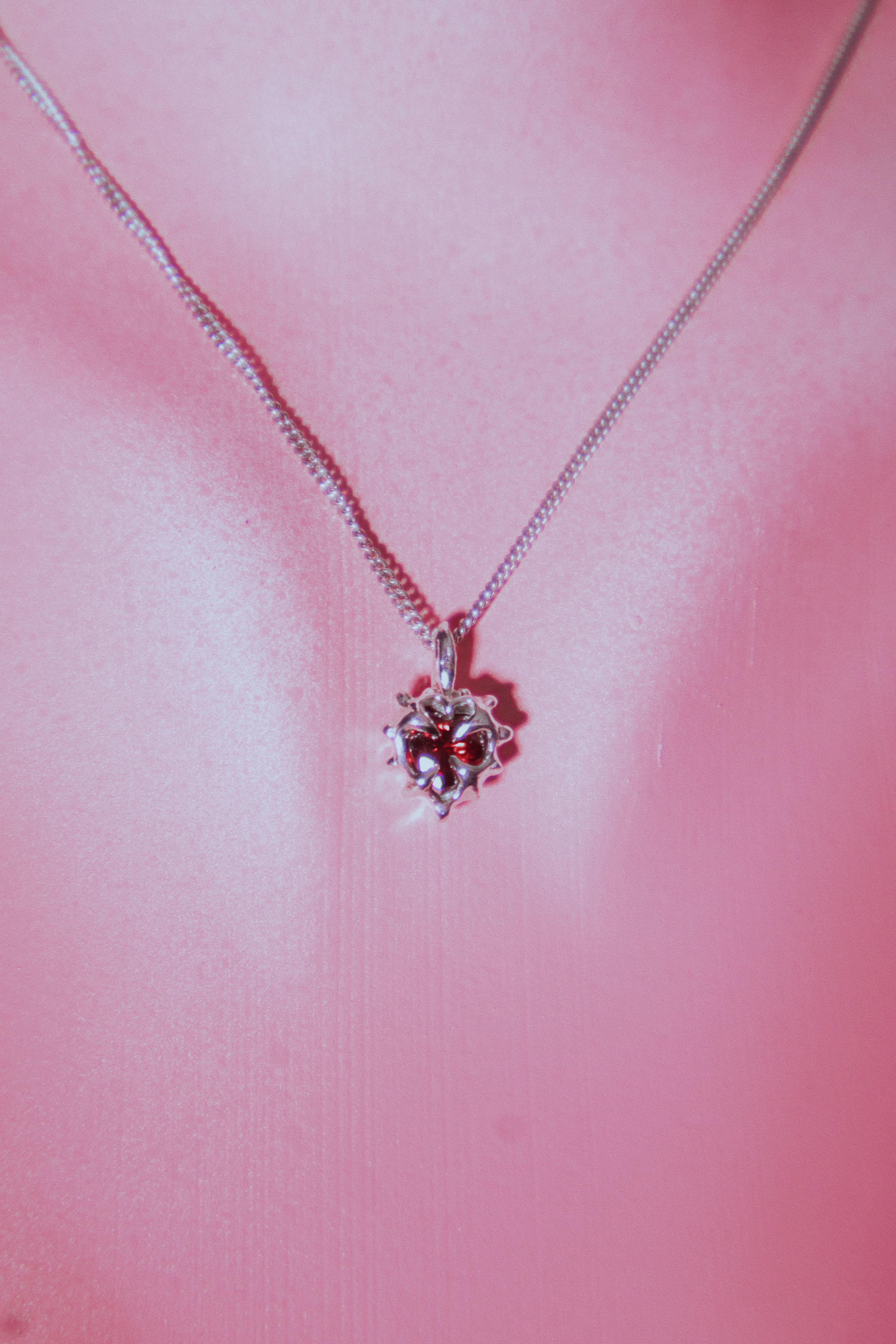 Tiny heart pendant