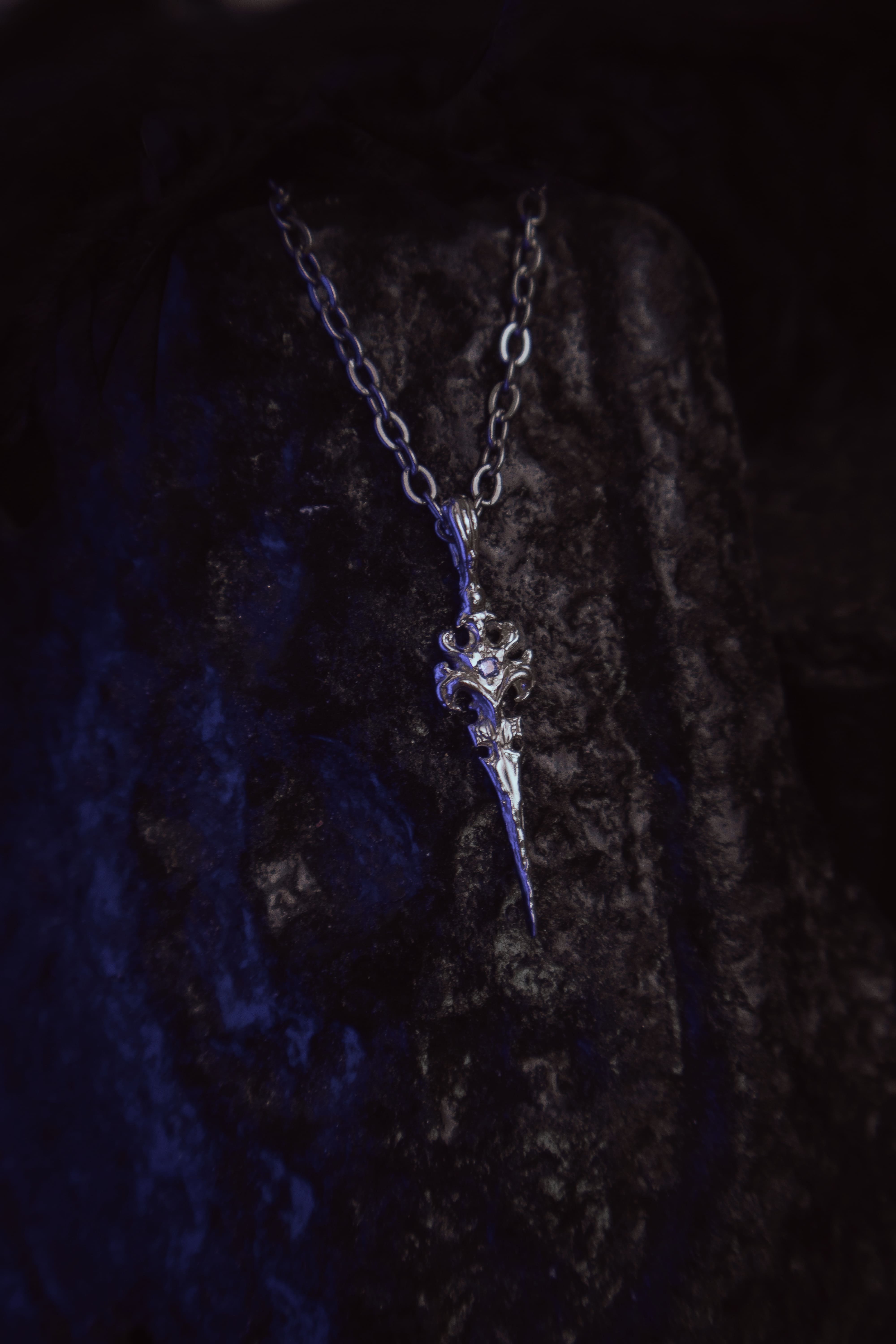 Fantasy dagger with stone