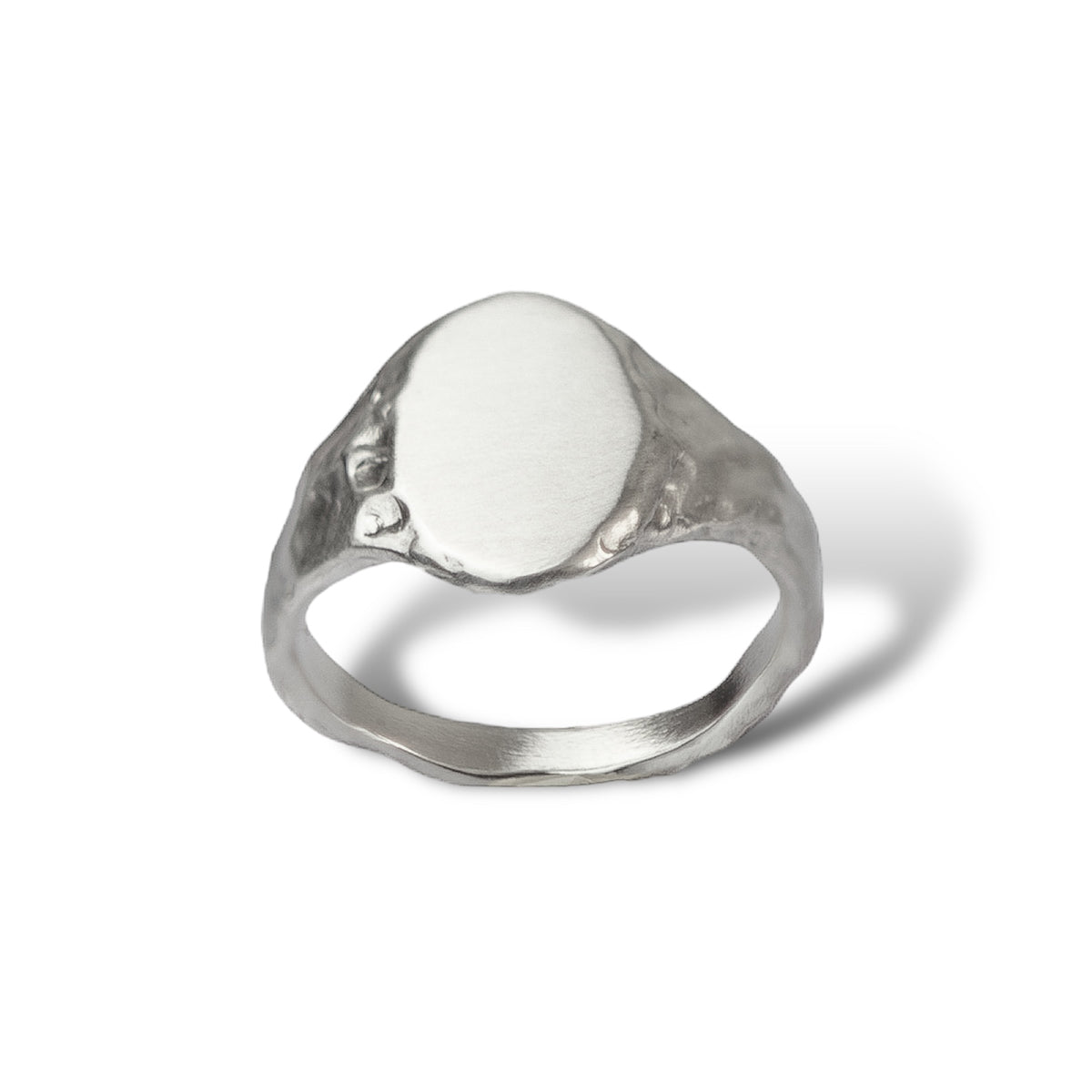 Asymmetrical ring with soft relief Size 19.7