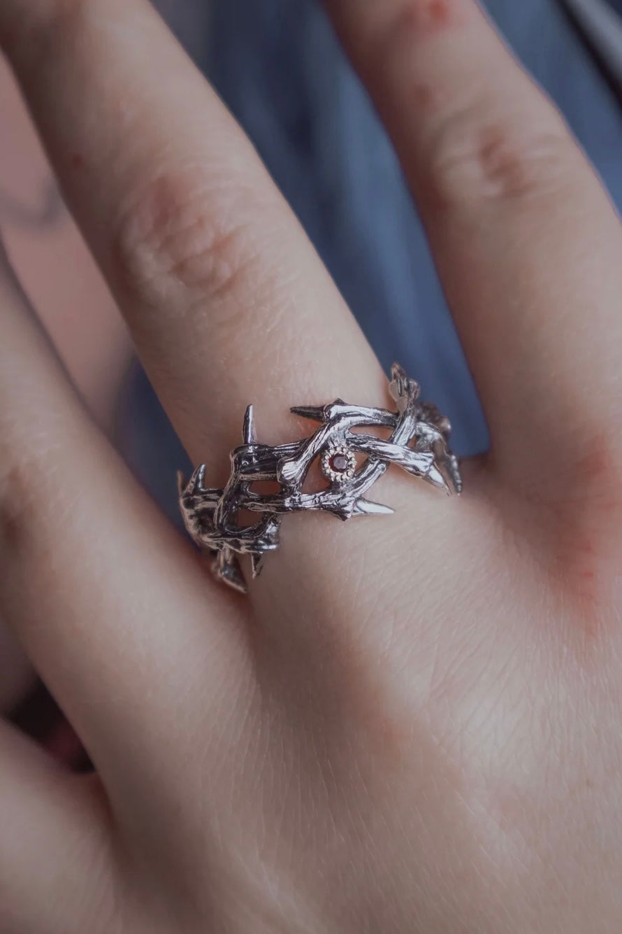 Crown of Thorns ring with stone