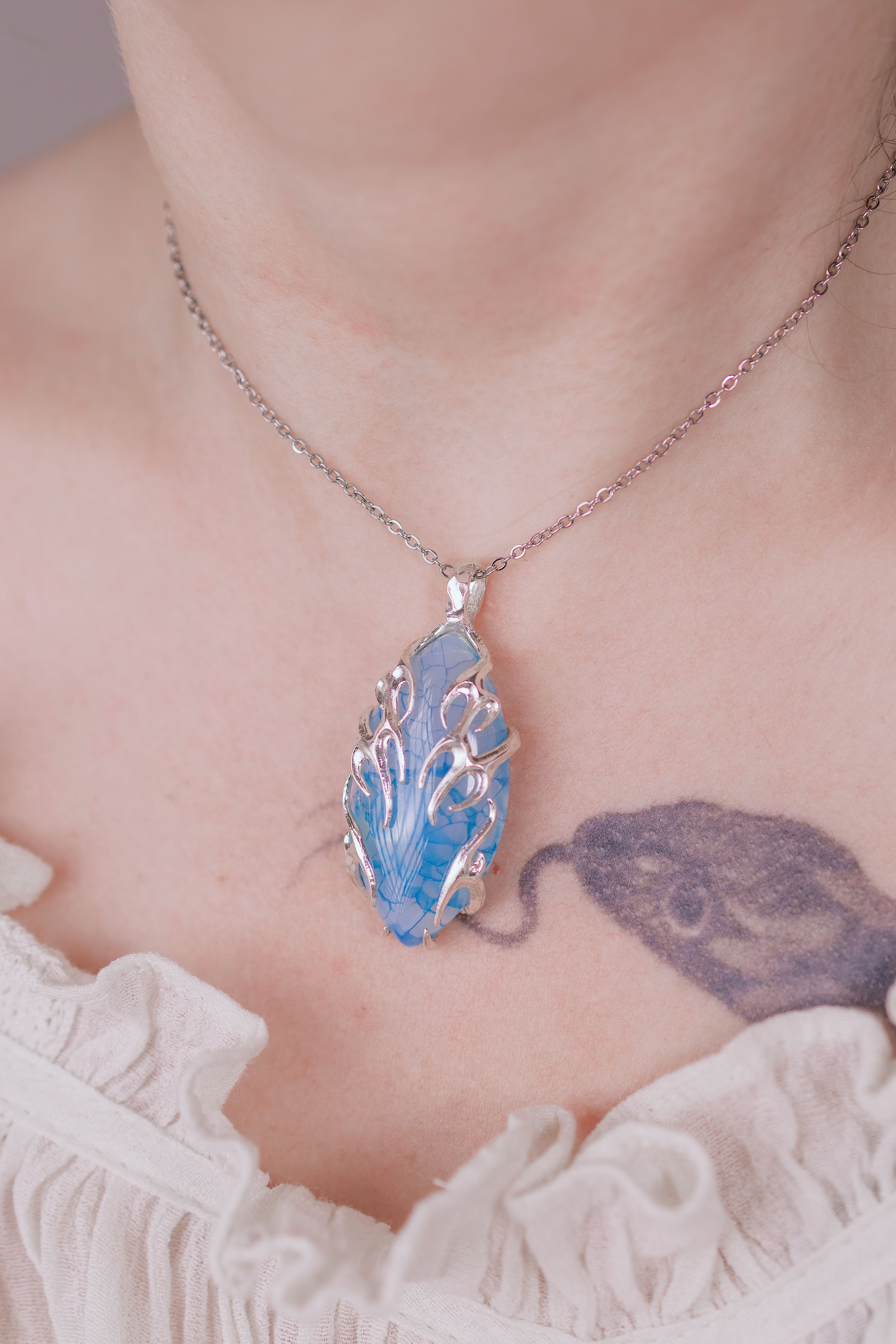 Tribal Pendant Dragon Vein Agate