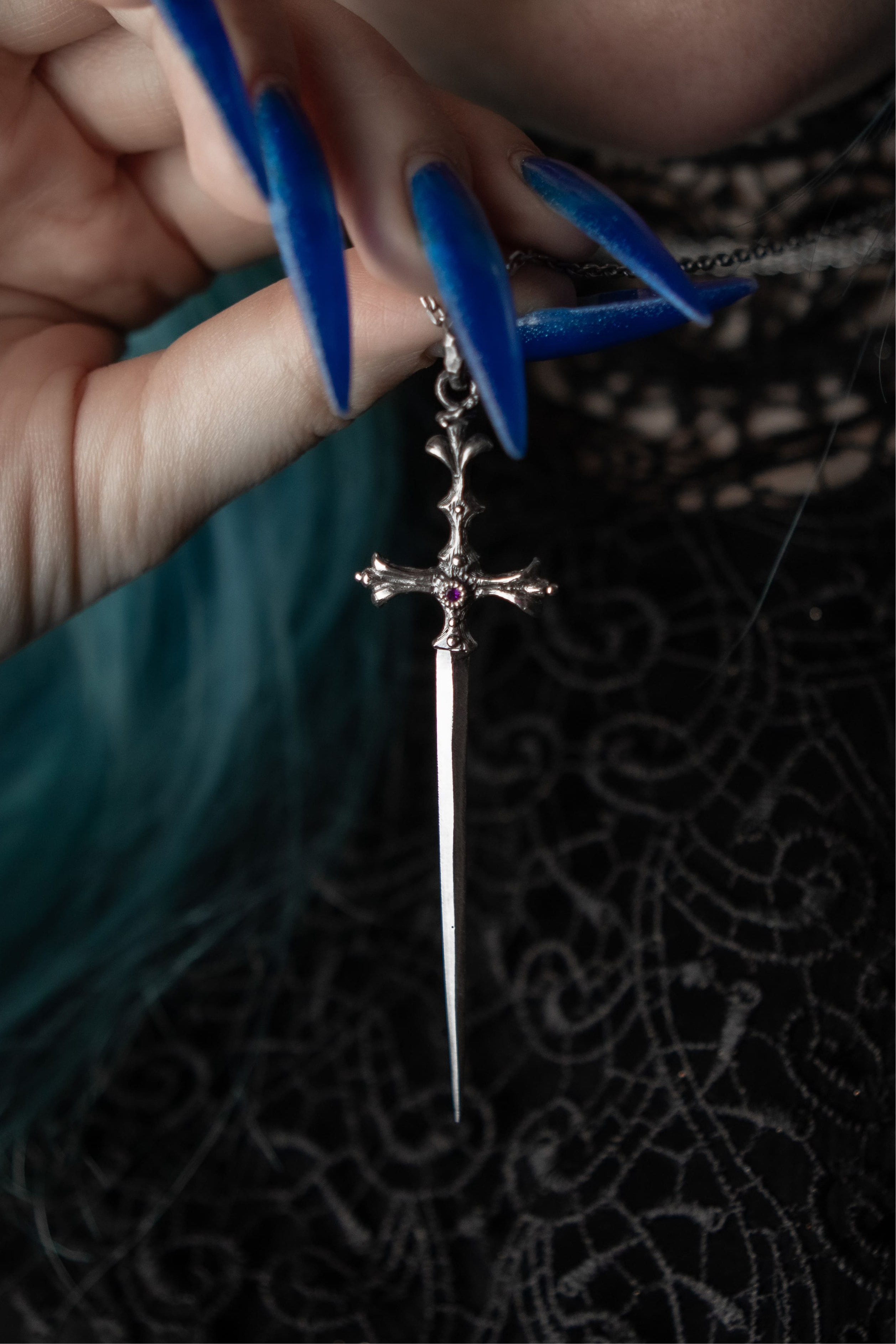 Sword-Pendant with 2 mm Stone
