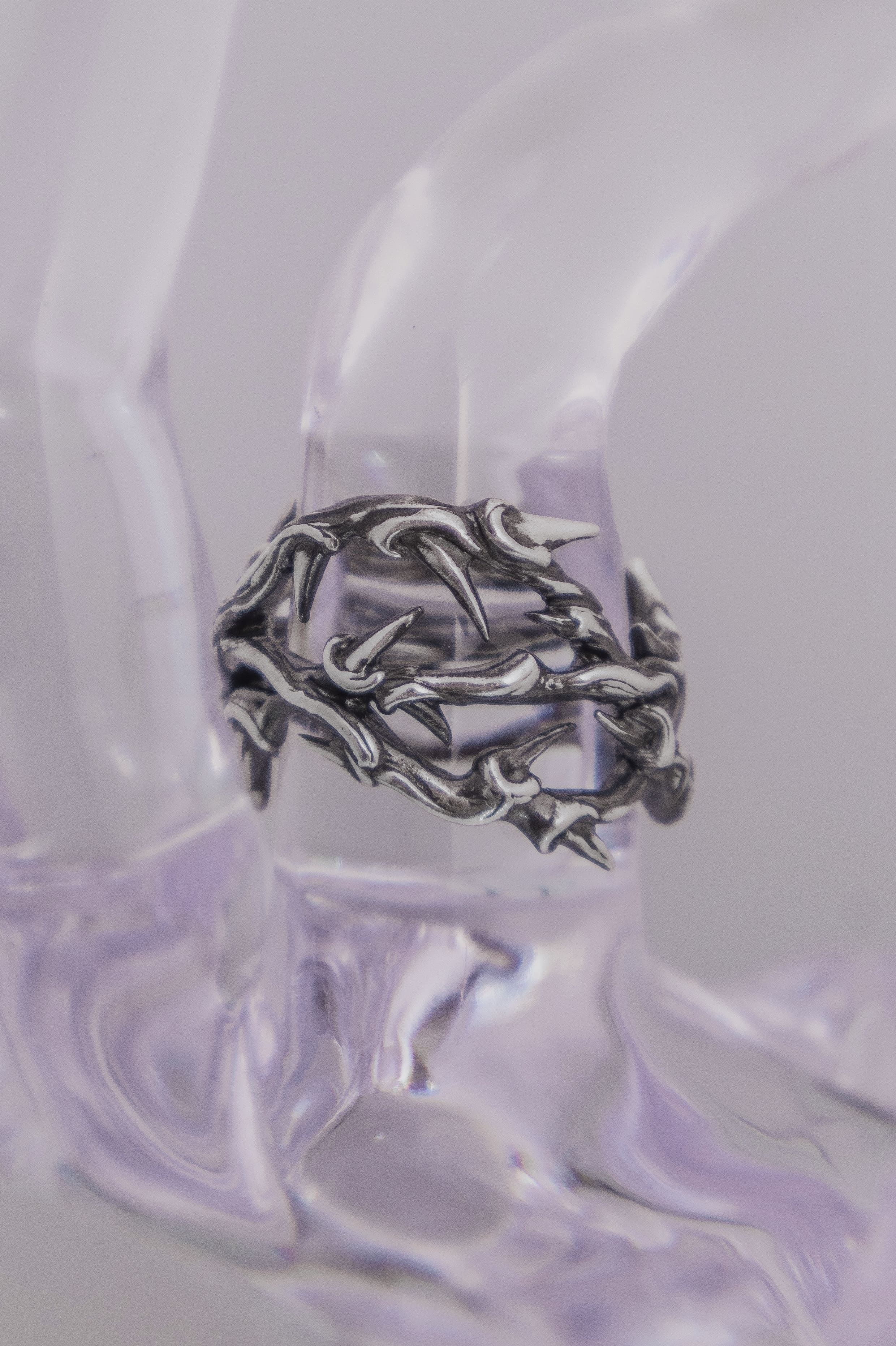 Chunky thorn ring