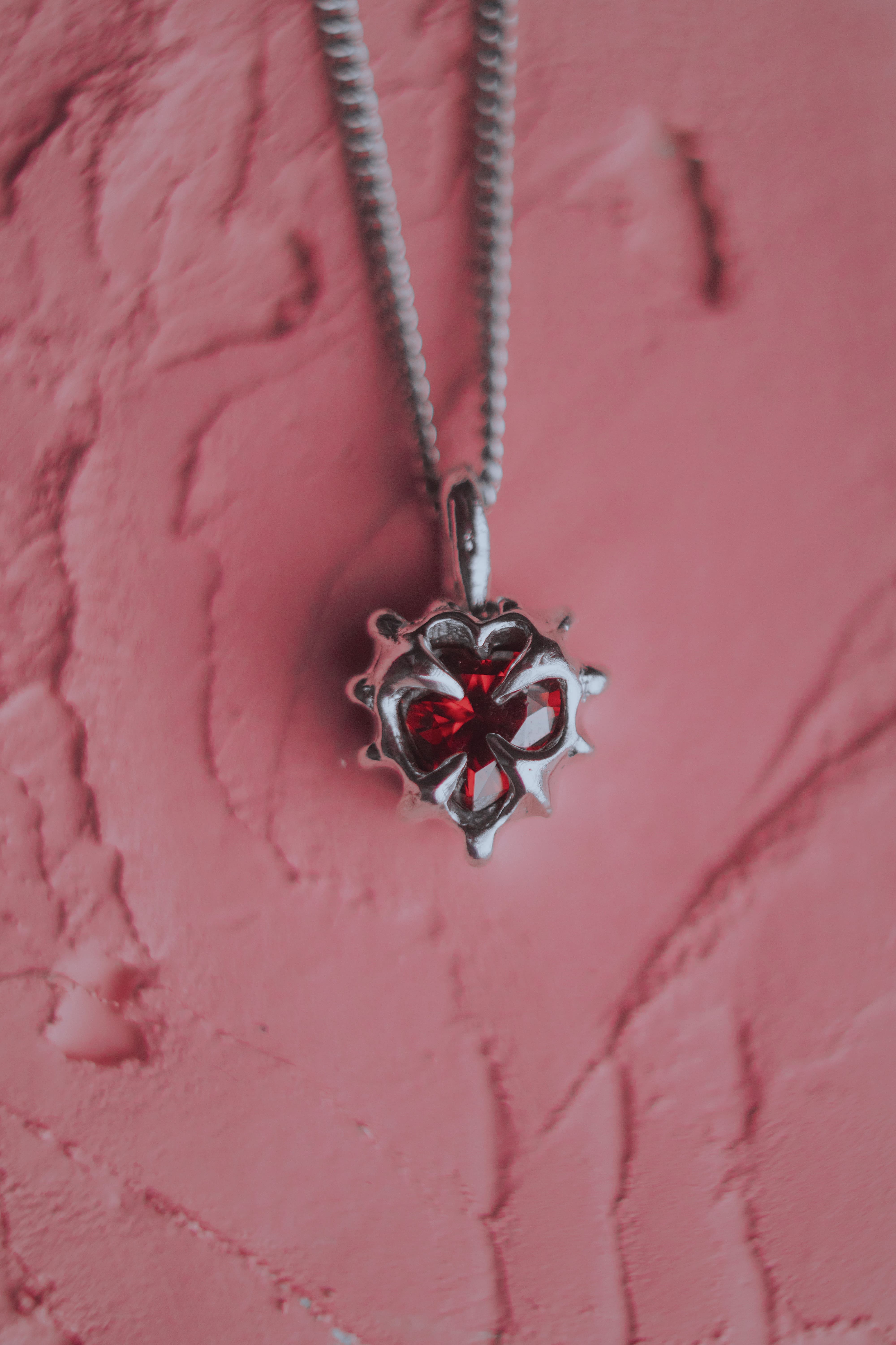 Tiny heart pendant