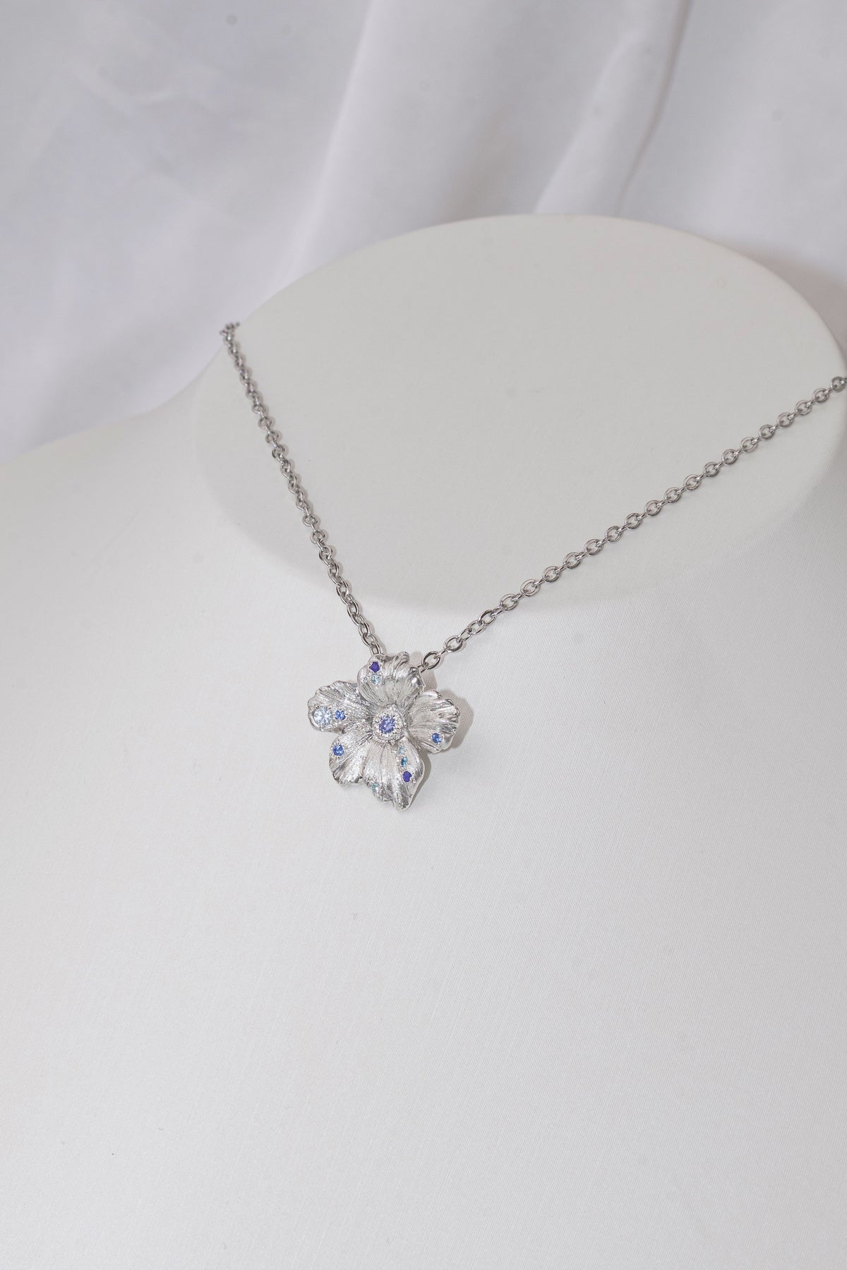Midnight Bloom Pendant
