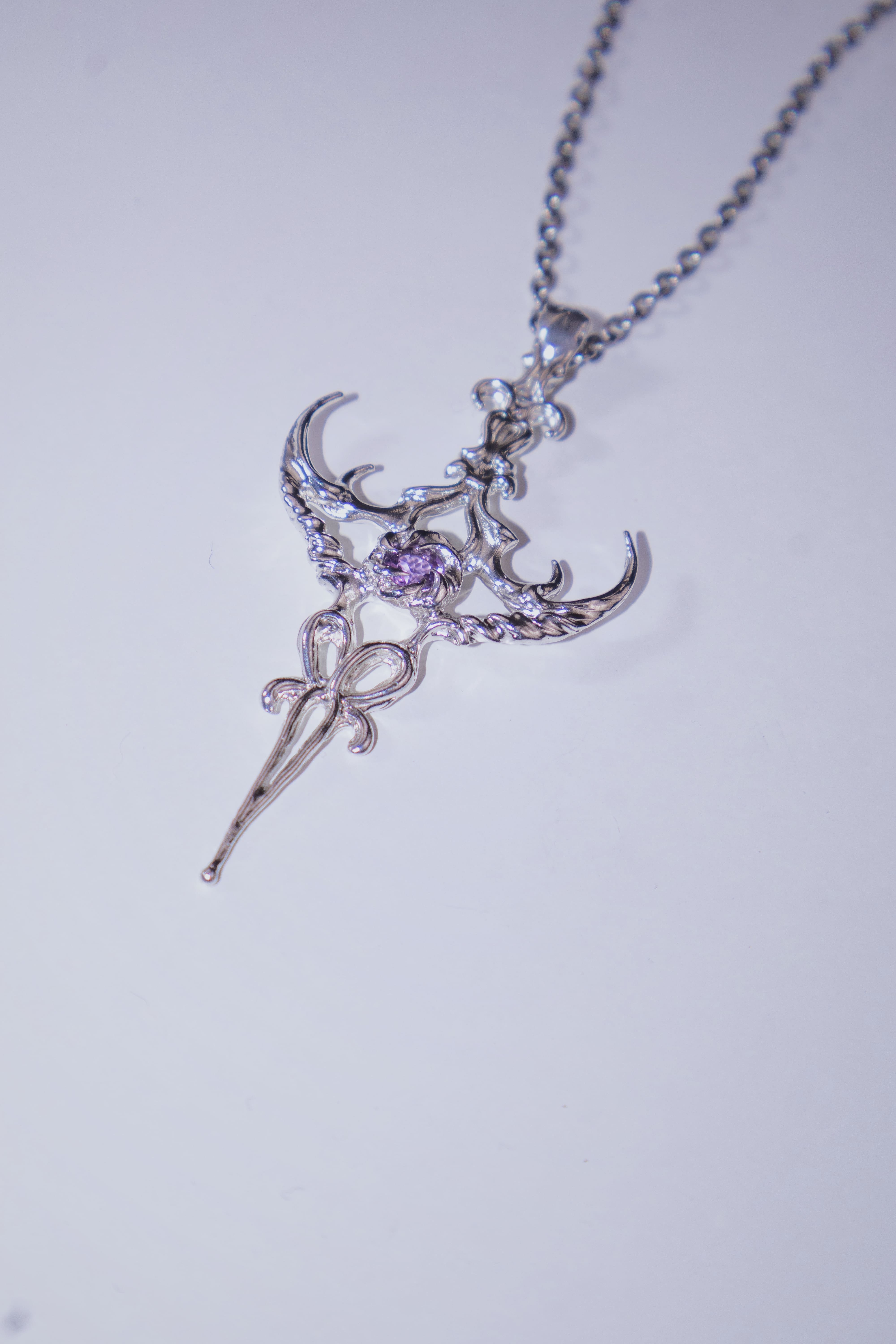 Chunky pendant with Amethyst