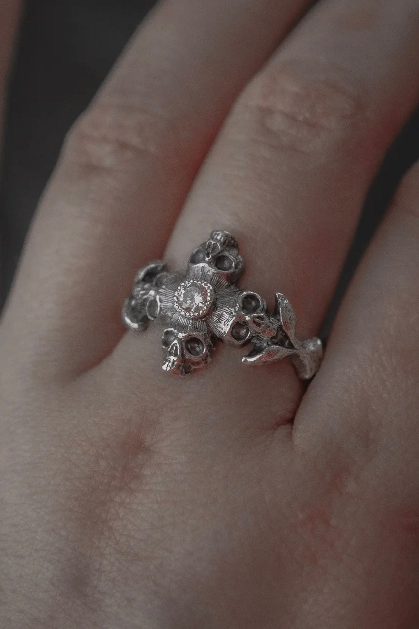 Ring with Skull and Stone