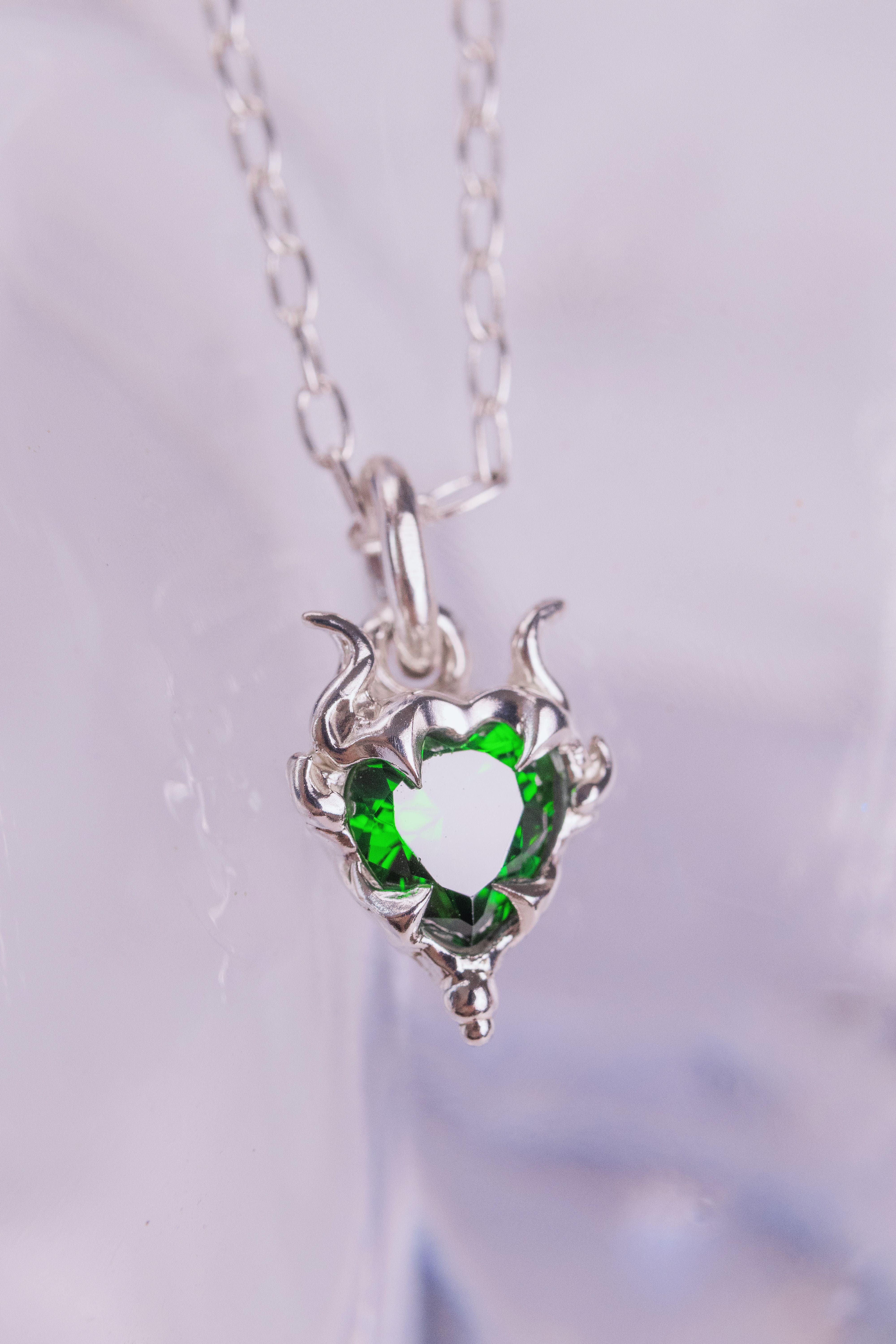 Green Lyra Pendant