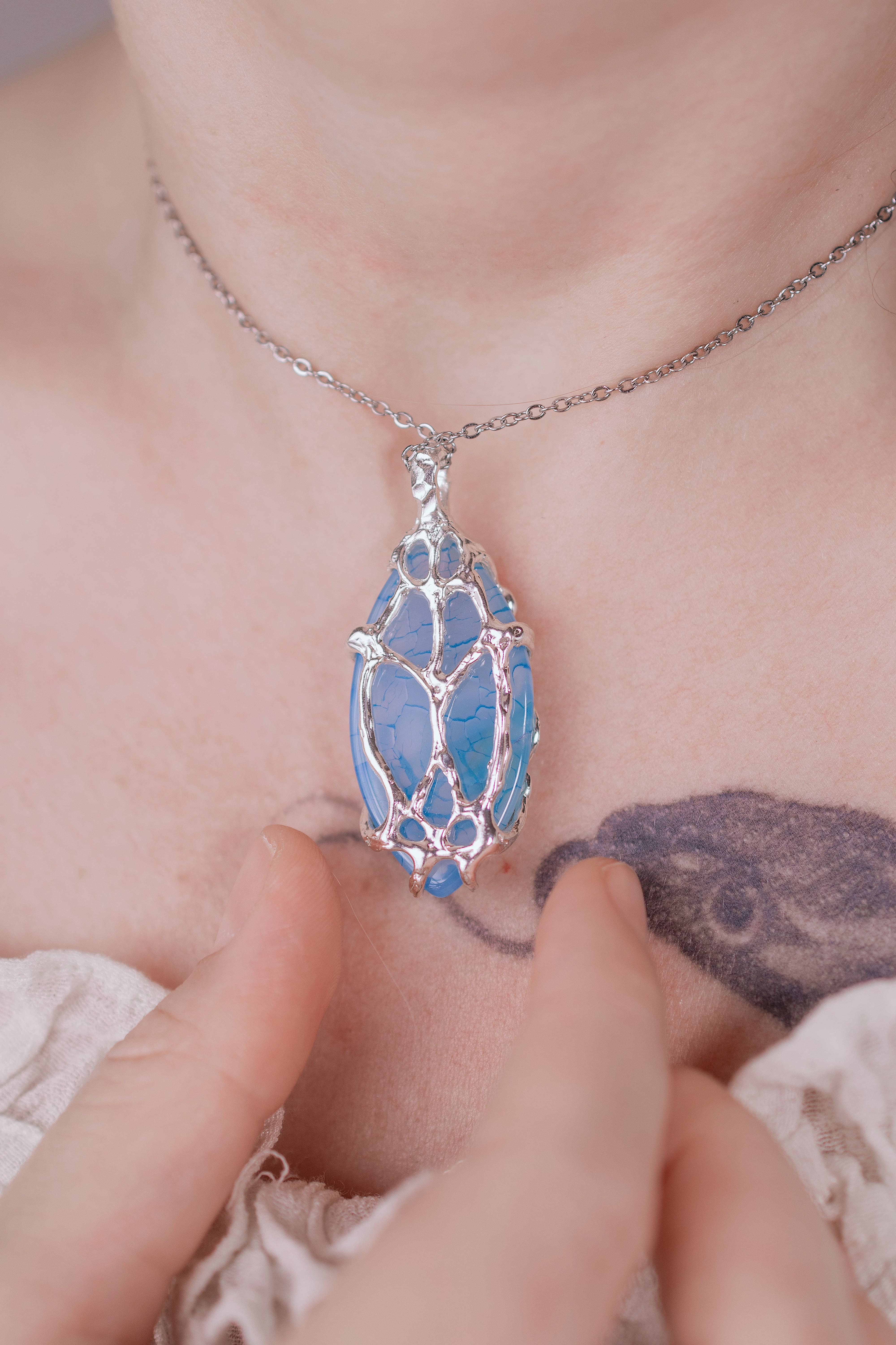 Tribal Pendant Dragon Vein Agate
