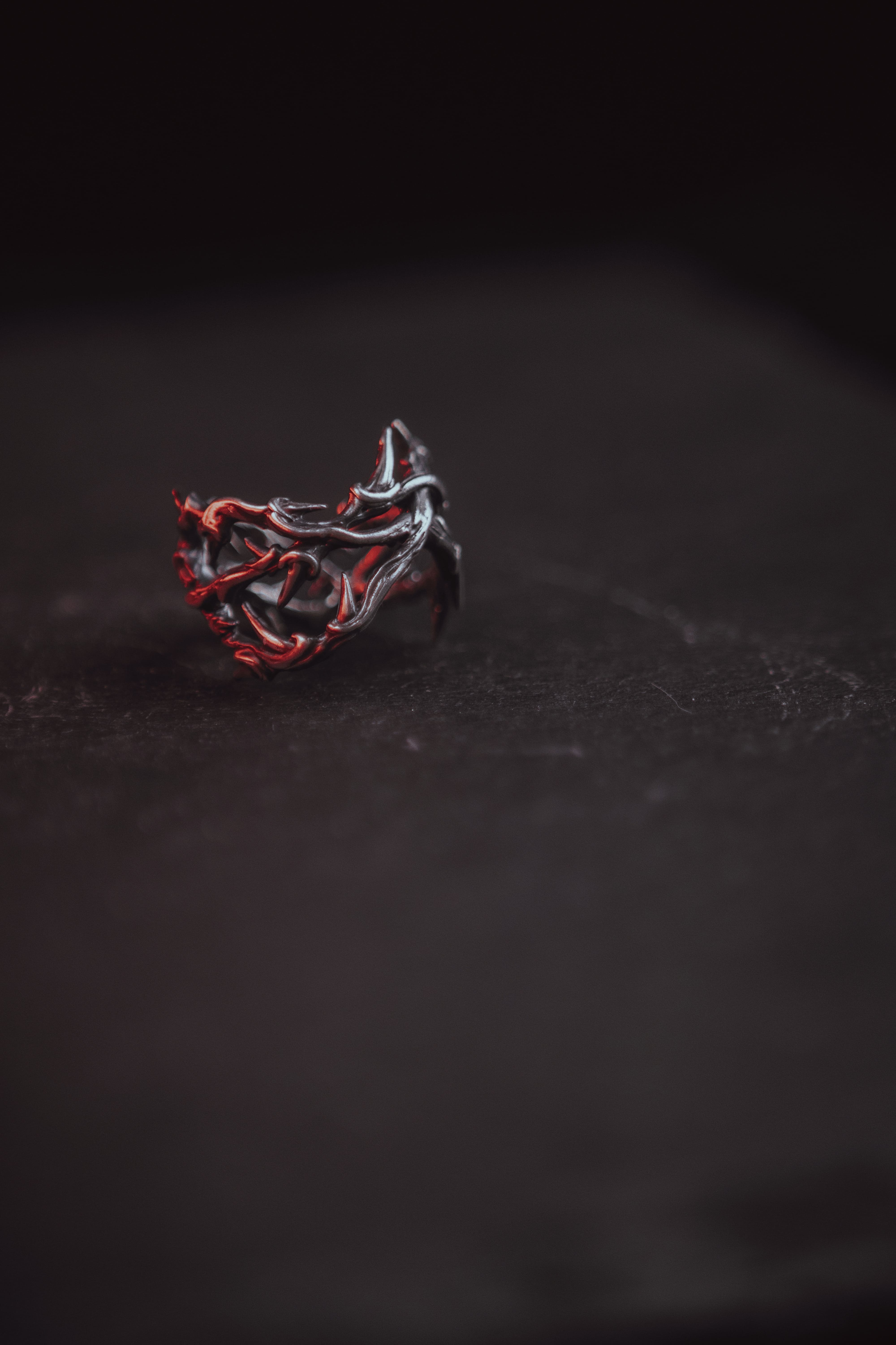 Chunky thorn ring