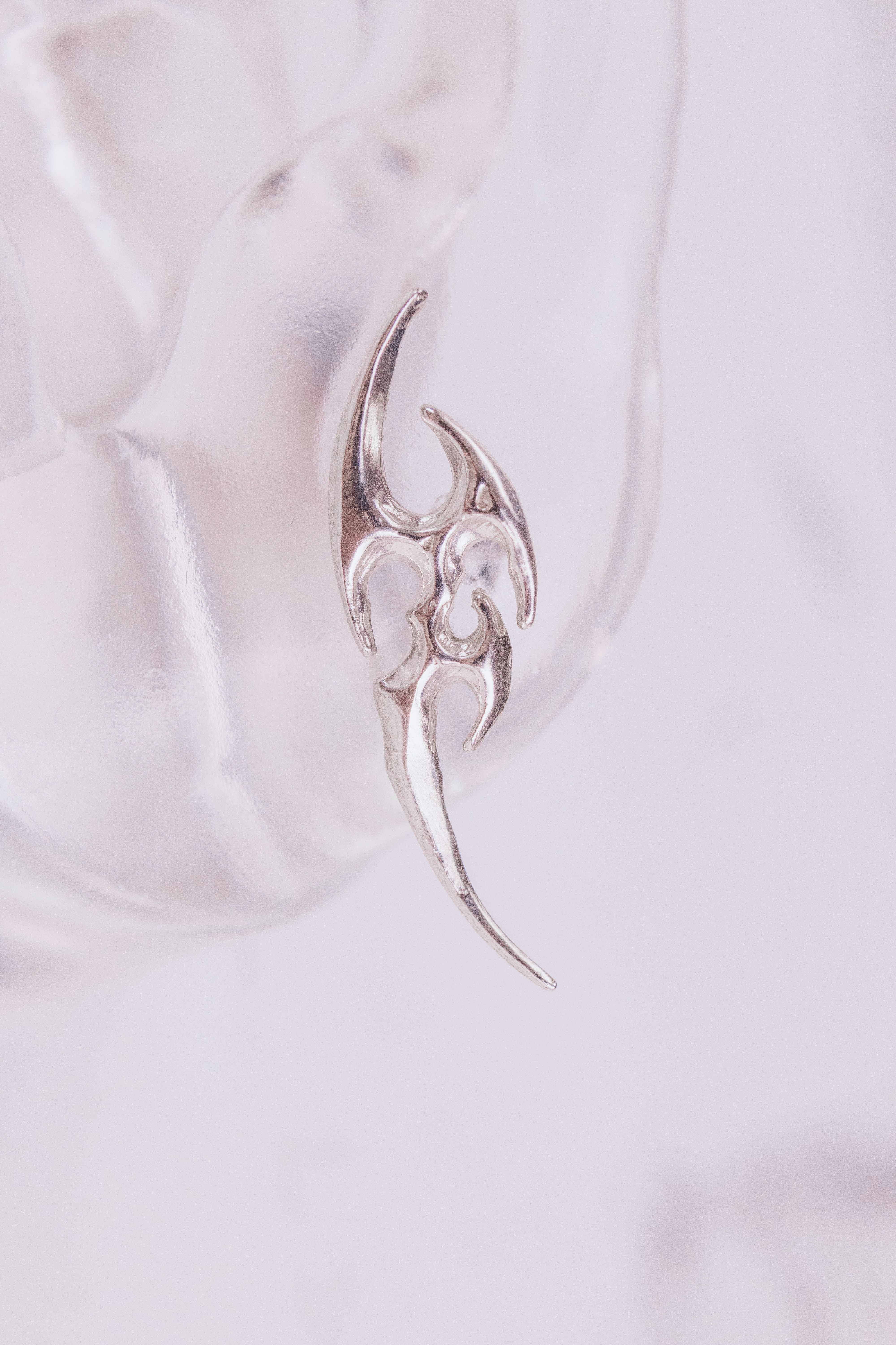 Asymmetric Tribal Studs