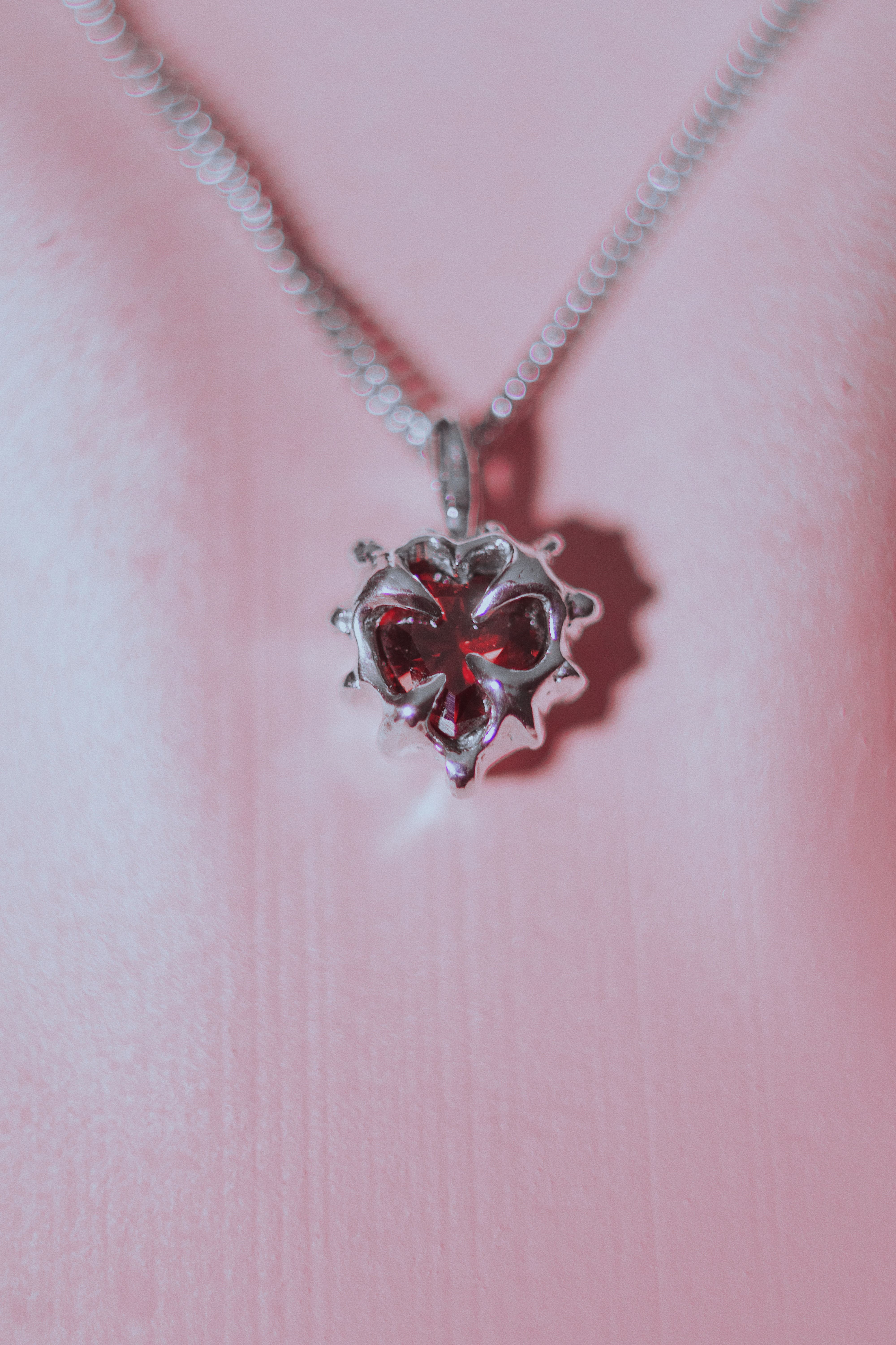 Tiny heart pendant