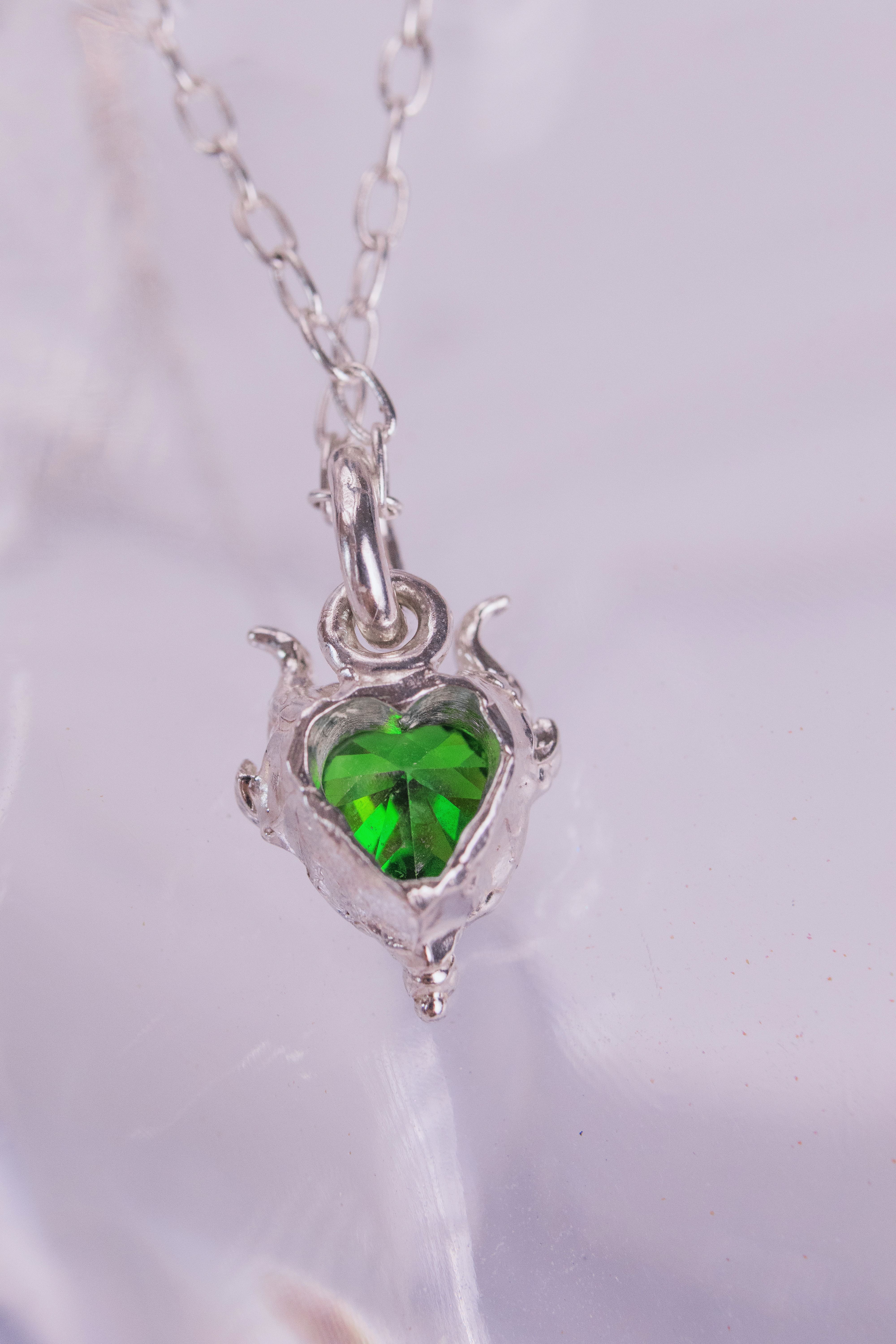Green Lyra Pendant