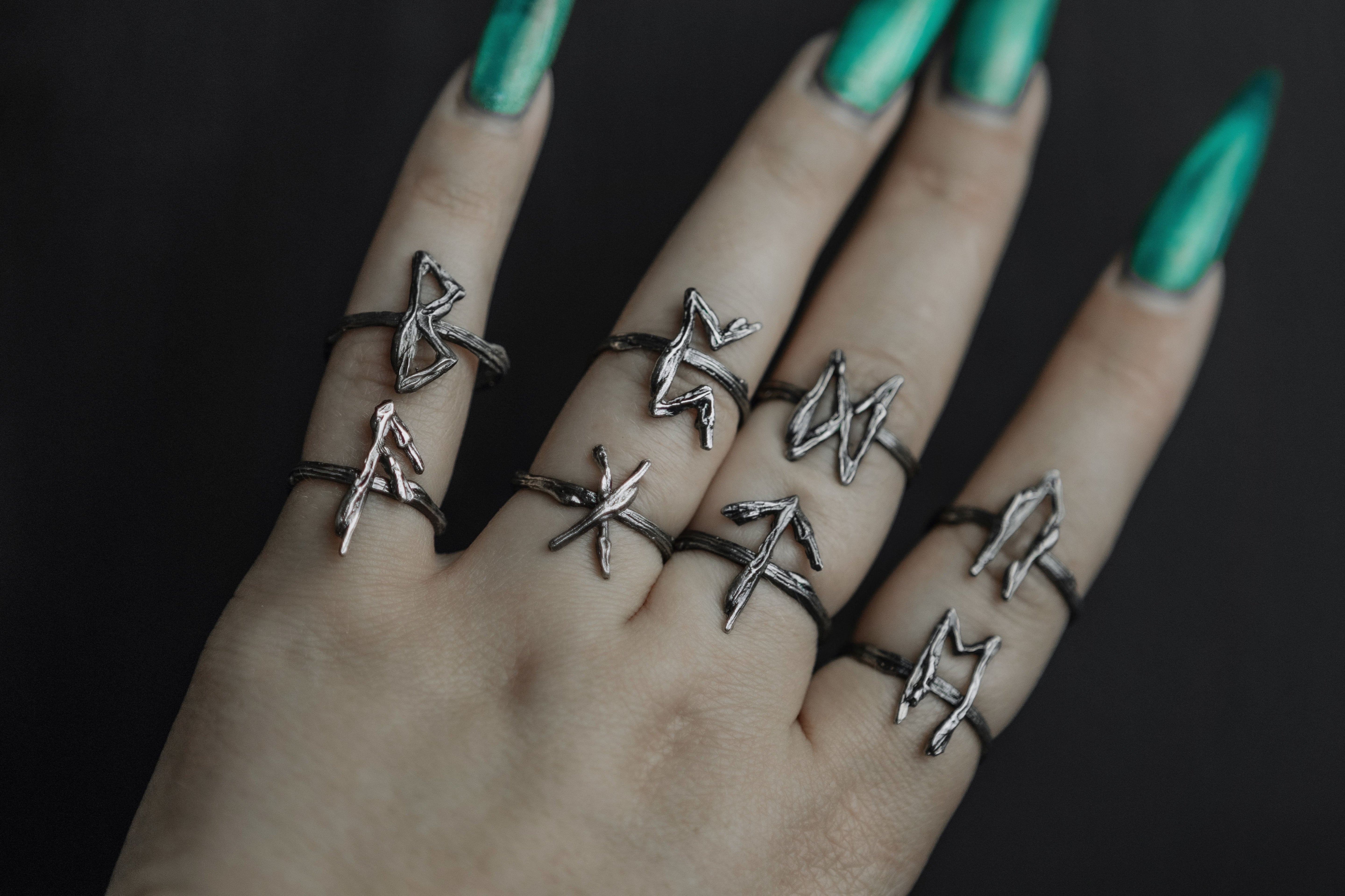 Runic-ring one-size-fits-all